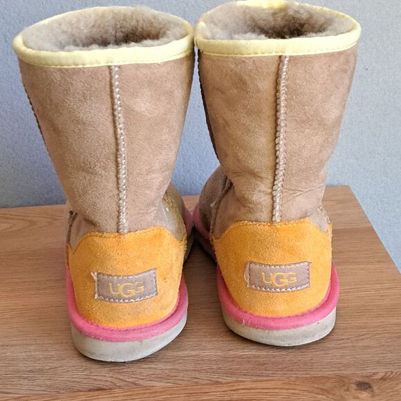UGG Womens 6 Kids 5 37 Classic Short II Boots Tan Pink Orange Colorblock Neon - Picture 4 of 13